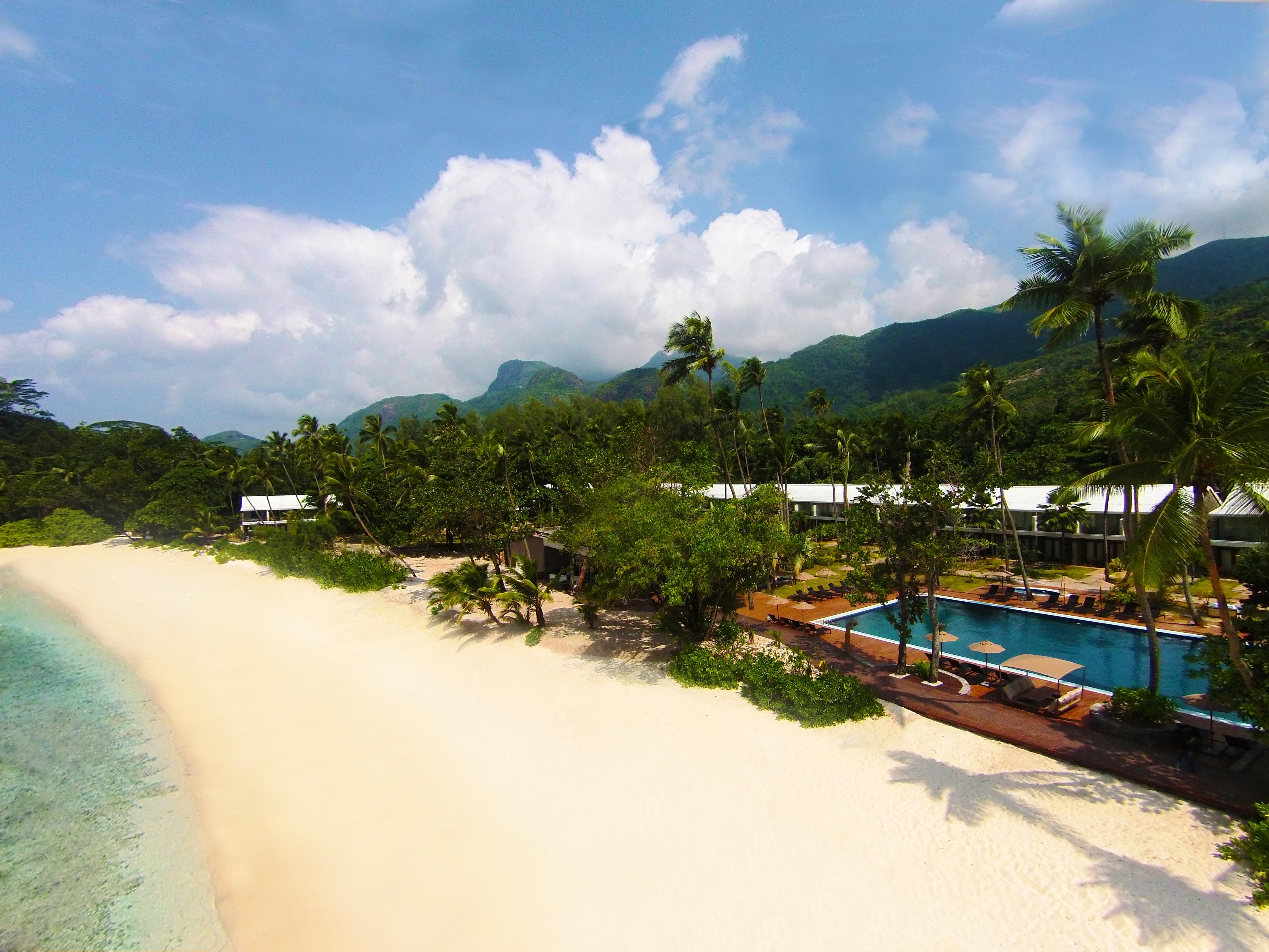 Avani Barbarons Seychelles Resort Grand Anse  Exterior photo