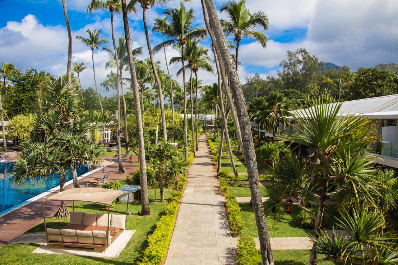 Avani Barbarons Seychelles Resort Grand Anse  Exterior photo